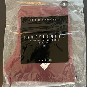 NWT IAB No Ride 3 inch shorts